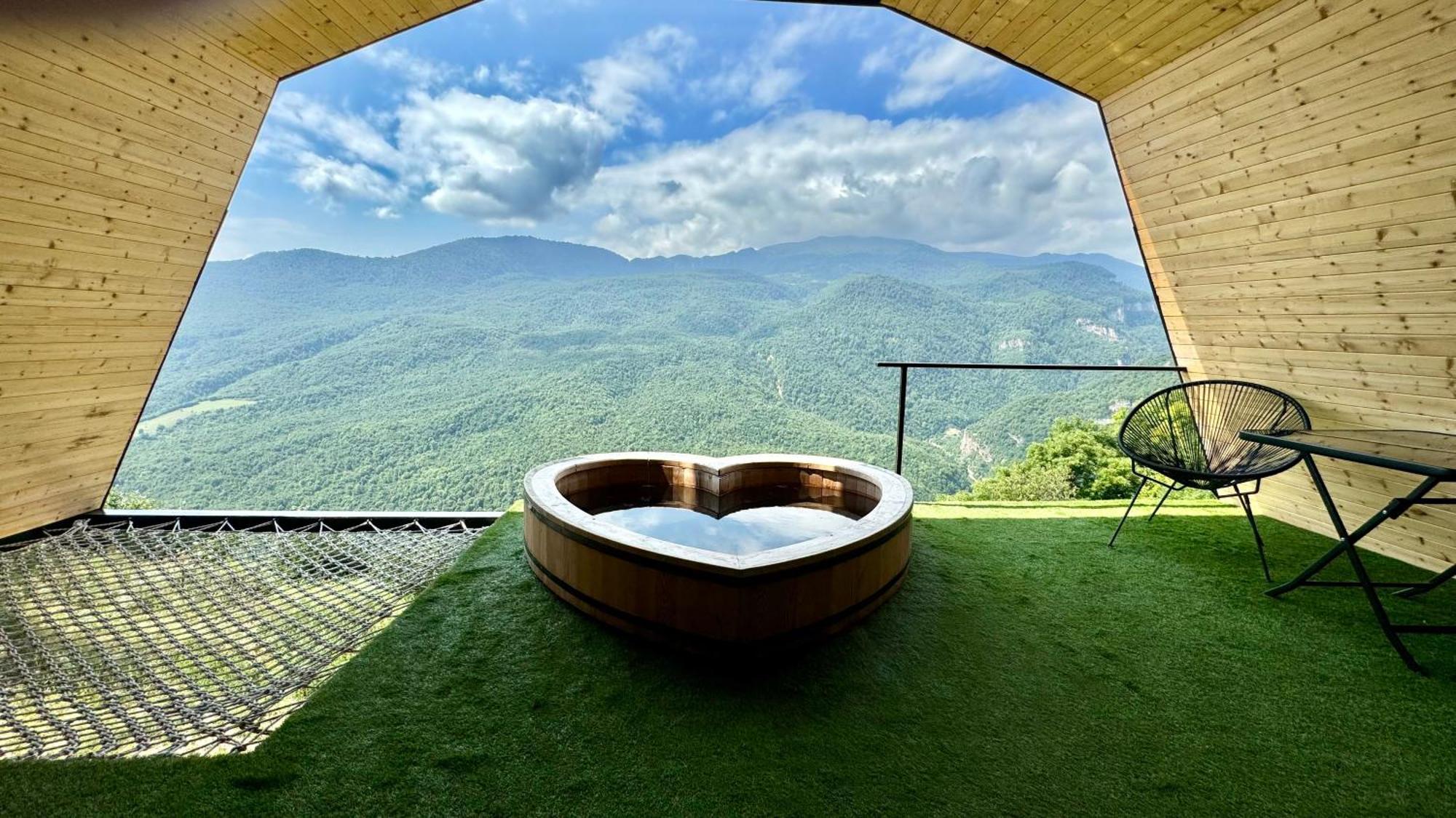 Lost In Sky Yenokavan Exterior photo